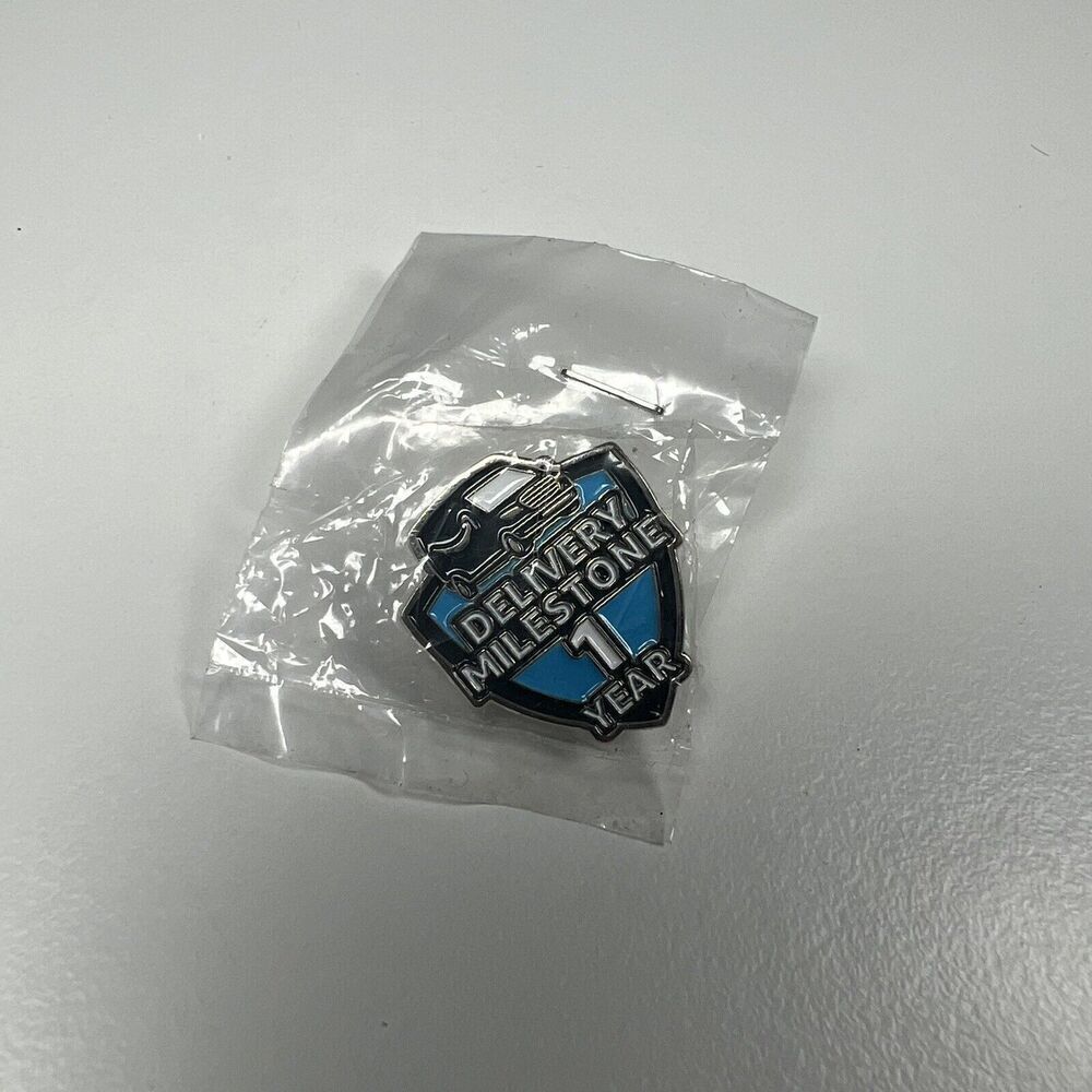 Amazon Employee Pin Delivery Milestone 1 Years Of Delivery Service